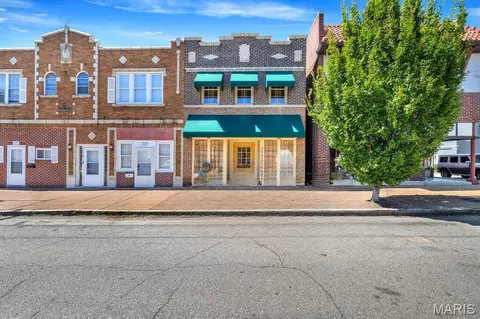 3203 Ivanhoe Ave, Saint Louis, MO 63139
