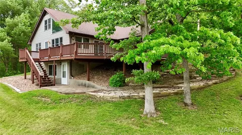 520 Christopher Dr, Perryville, MO 63775