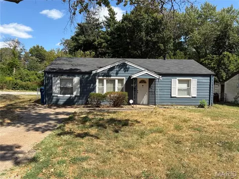 Undisclosed, Saint Louis, MO 63136
