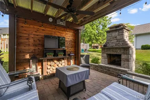 Exterior - 730 Galway Dr, Manchester, MO 63021 photo 3 of 6