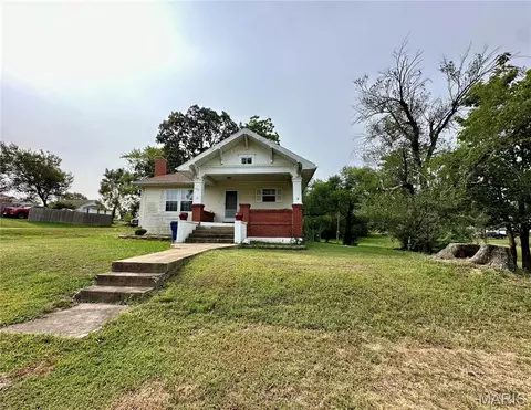 603 W 4th St, Dixon, MO 65459 photo 1