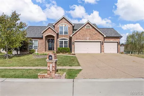 107 Intrepid Ave, Wentzville, MO 63385