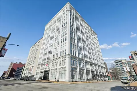 1501 Locust St #1008, Saint Louis, MO 63103