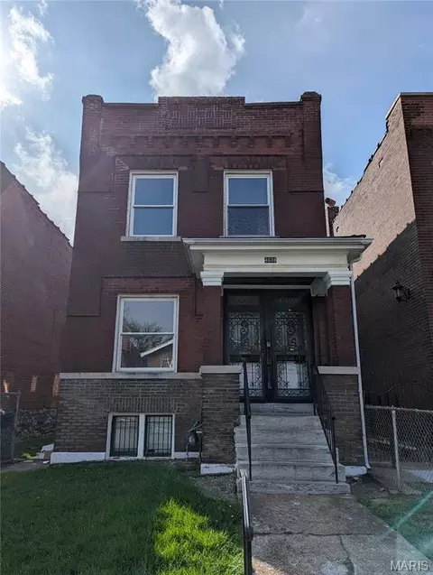 4608 Pope Ave, Saint Louis, MO 63115