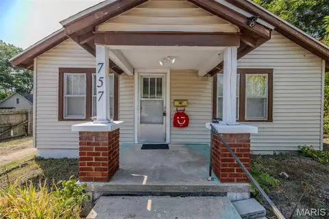 757 S Adams Ave, Lebanon, MO 65536