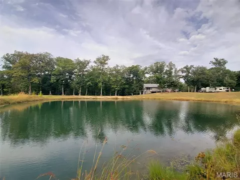 28148 Commanche Trl, Canton, MO 63435