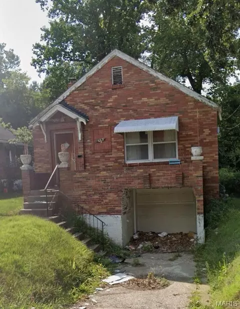 4225 Jennings Station Rd, Pine Lawn, MO 63121