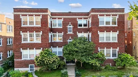 6226 Southwood Ave #3W, Saint Louis, MO 63105