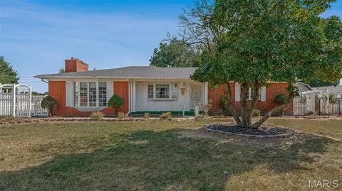 1707 Ely St, Kennett, MO 63857