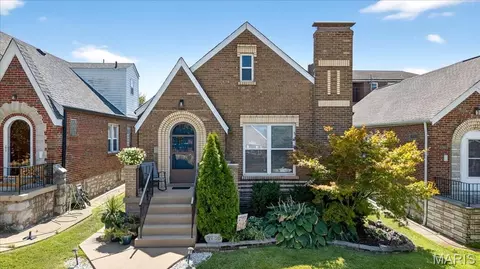 5736 Lindenwood Ave, Saint Louis, MO 63109