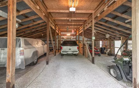 658 Rr 63, Unincorporated, MO 65689 photo 39