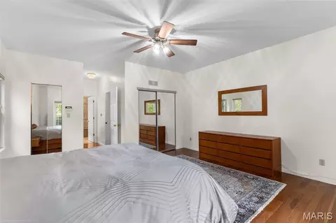 Bedroom - 2385 Clarjon Dr, Ballwin, MO 63021 photo 3 of 10