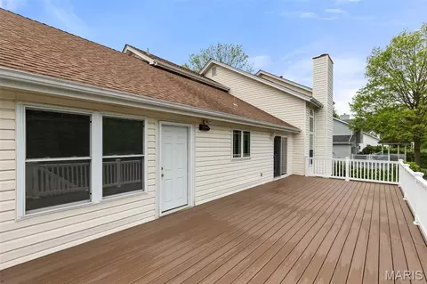 Exterior - 2385 Clarjon Dr, Ballwin, MO 63021 photo 6 of 13