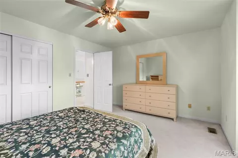 Bedroom - 2385 Clarjon Dr, Ballwin, MO 63021 photo 5 of 10