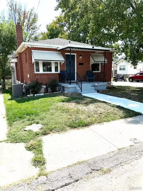 1408 Dammert Ave, Saint Louis, MO 63125