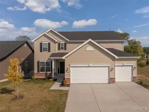 540 Evening Primrose Dr, Wentzville, MO 63385