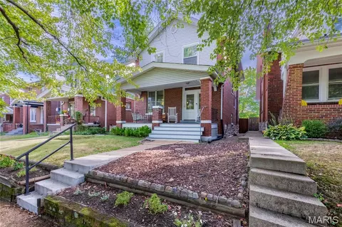7040 Ethel Ave, Saint Louis, MO 63117