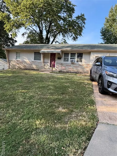 521 Alcove Ave, Saint Louis, MO 63137