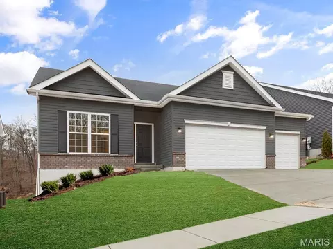 280 Osprey Ct, Lake Saint Louis, MO 63367