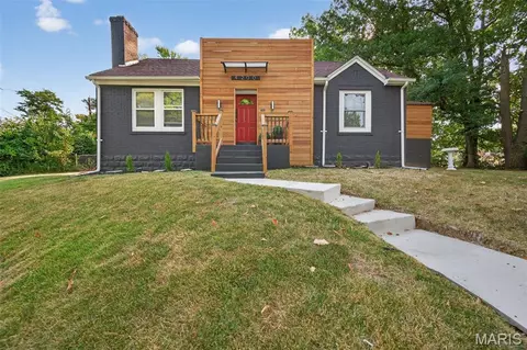 4200 Oneill Ave, Northwoods, MO 63121