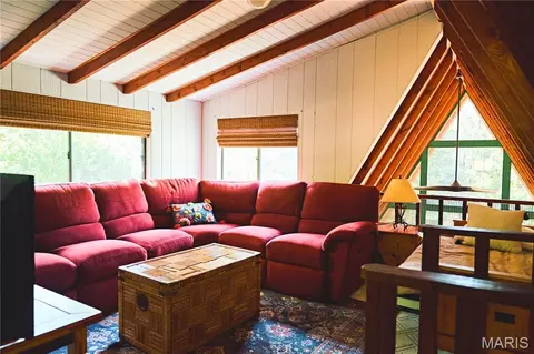 Living - 11562 Anthonies Mill Rd, Bourbon, MO 65441 photo 2 of 2