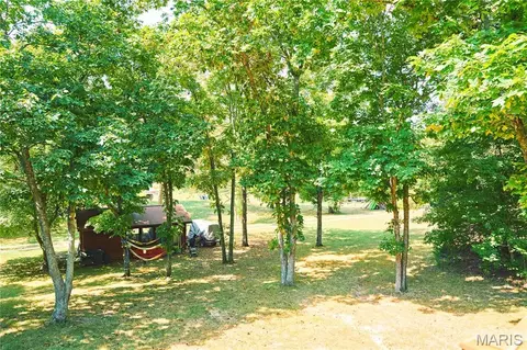 Exterior - 11562 Anthonies Mill Rd, Bourbon, MO 65441 photo 9 of 13
