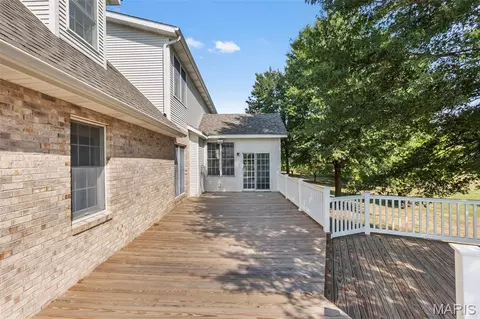 Exterior - 406 Hidden Meadows Dr, Jackson, MO 63755 photo 7 of 9