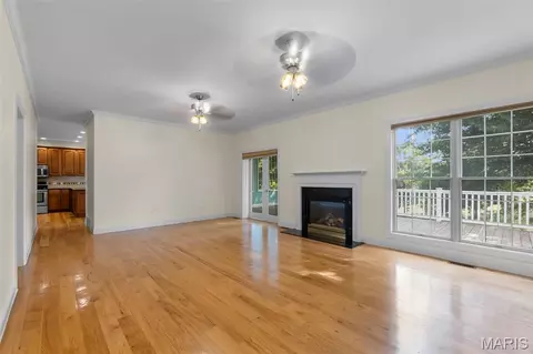 Living - 406 Hidden Meadows Dr, Jackson, MO 63755 photo 2 of 6
