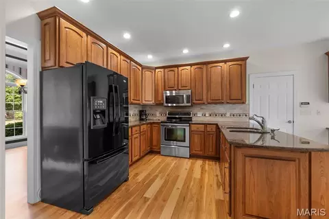 Kitchen - 406 Hidden Meadows Dr, Jackson, MO 63755 photo 1 of 3