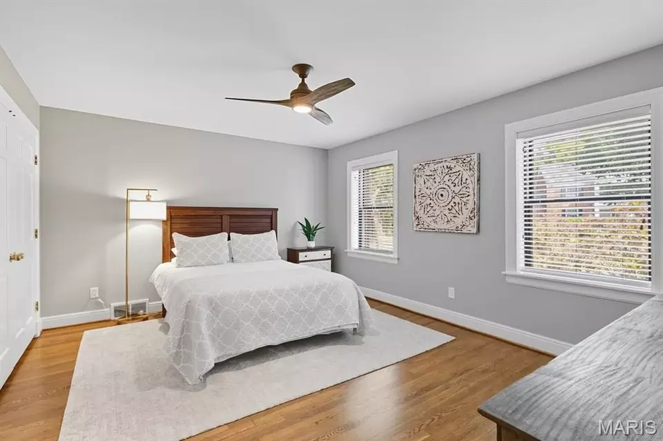 Bedroom - 50 Lake Forest Dr, Richmond Heights, MO 63117 photo 7 of 8