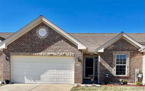 985 Fairway Dr, Union, MO 63084