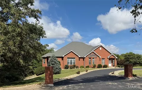 Exterior - 171 Rolling Mdws, Hannibal, MO 63401 photo 9 of 10