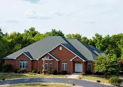 Exterior - 171 Rolling Mdws, Hannibal, MO 63401 photo 1 of 10