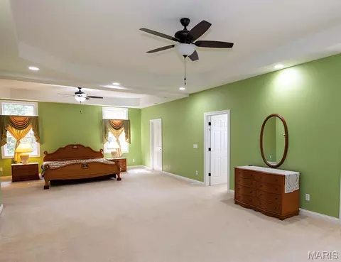Bedroom - 171 Rolling Mdws, Hannibal, MO 63401 photo 1 of 10