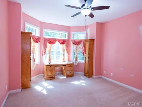Bedroom - 171 Rolling Mdws, Hannibal, MO 63401 photo 8 of 10