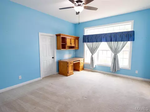 Bedroom - 171 Rolling Mdws, Hannibal, MO 63401 photo 6 of 10