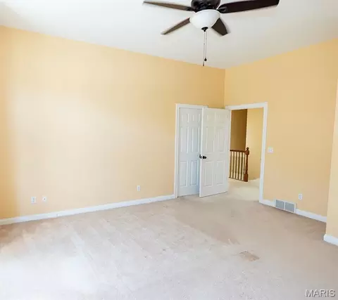 Bedroom - 171 Rolling Mdws, Hannibal, MO 63401 photo 5 of 10