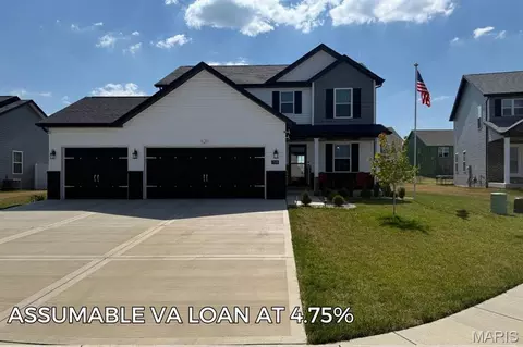 708 Conner Cir, Fairview Heights, IL 62208