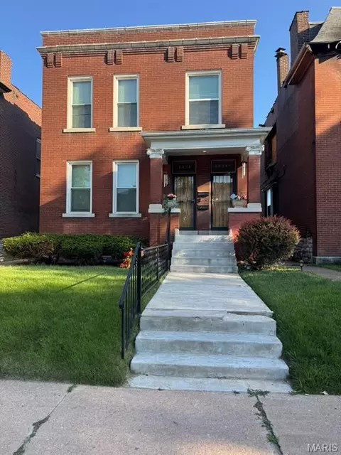 4434 Clarence Ave, Saint Louis, MO 63115