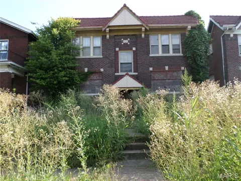 5139 Northland Ave, Saint Louis, MO 63113
