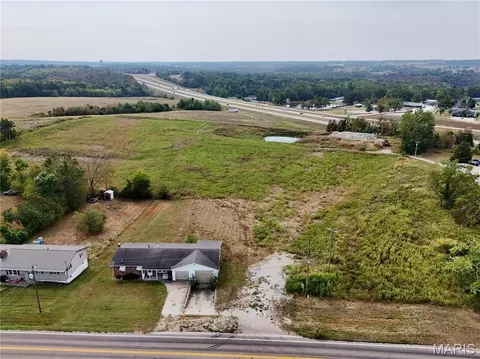 2415 W Saint Joseph St, Perryville, MO 63775