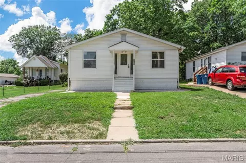 2327 Gaebler Ave, Saint Louis, MO 63114