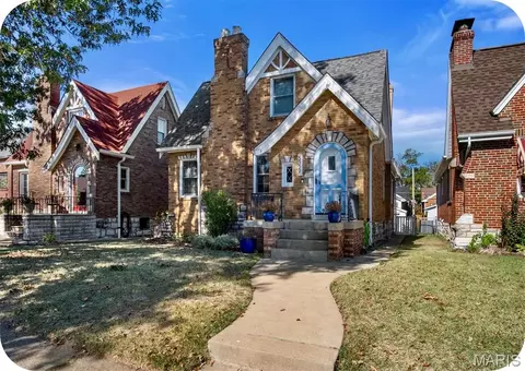 5329 Tholozan Ave, Saint Louis, MO 63109