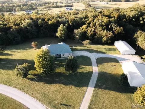 310 Morgan Meadows Ln, Eolia, MO 63344