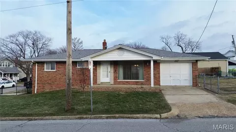3166 Tamm Ave, Saint Louis, MO 63139