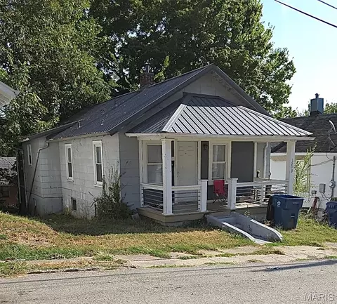 1219 Cottage Ln, Jefferson City, MO 65101