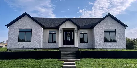 Exterior - 679 Jonathan Rd, Hannibal, MO 63401 photo 1 of 1