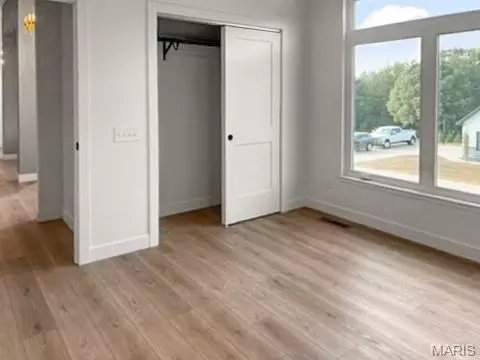 Bedroom - 679 Jonathan Rd, Hannibal, MO 63401 photo 2 of 3