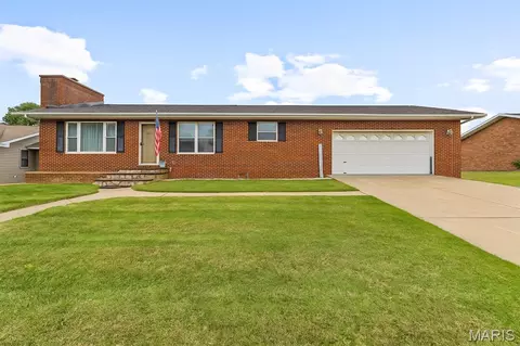 465 Sycamore Dr, Sainte Genevieve, MO 63670