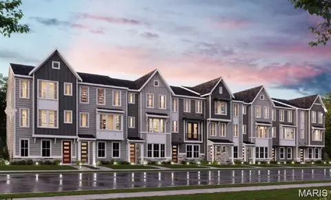 8931 Gateway Hts #94-807, Saint Louis, MO 63144